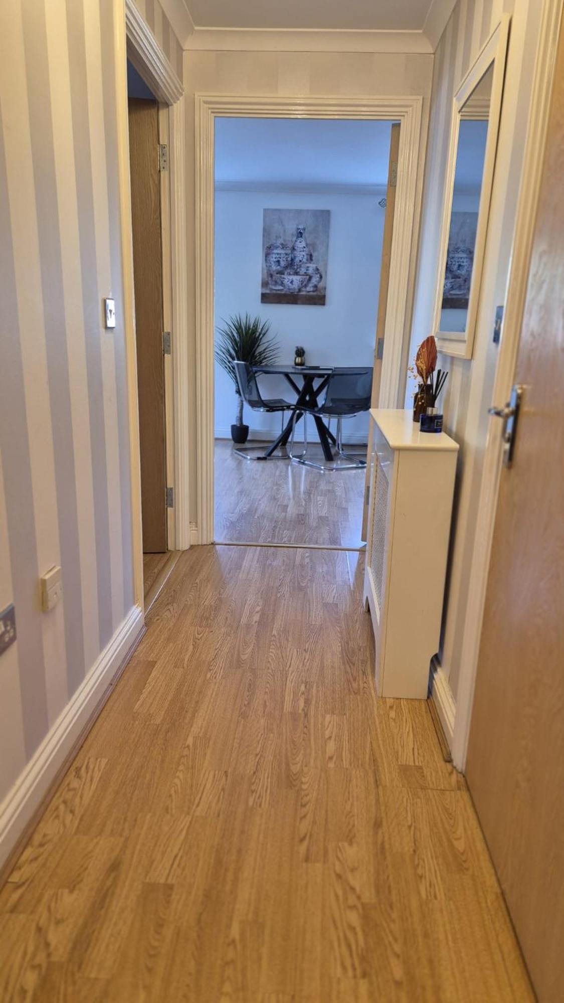 Spacious Ground Floor 2 Bedroom 2 Bathroom Flat In Hatfield Near Hertfordshire University Private Car Park Sleeps 5-6 Εξωτερικό φωτογραφία